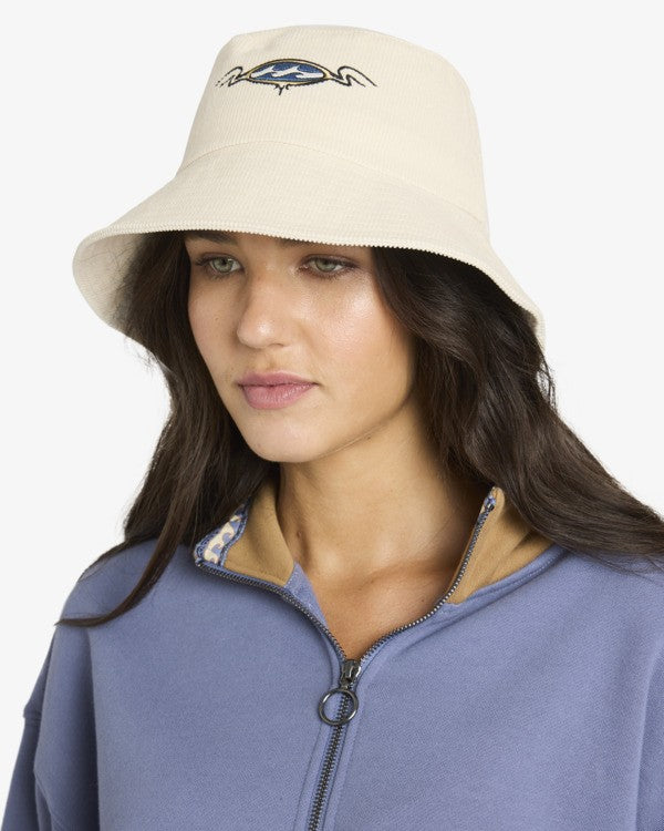 BARRELS BUCKET HAT