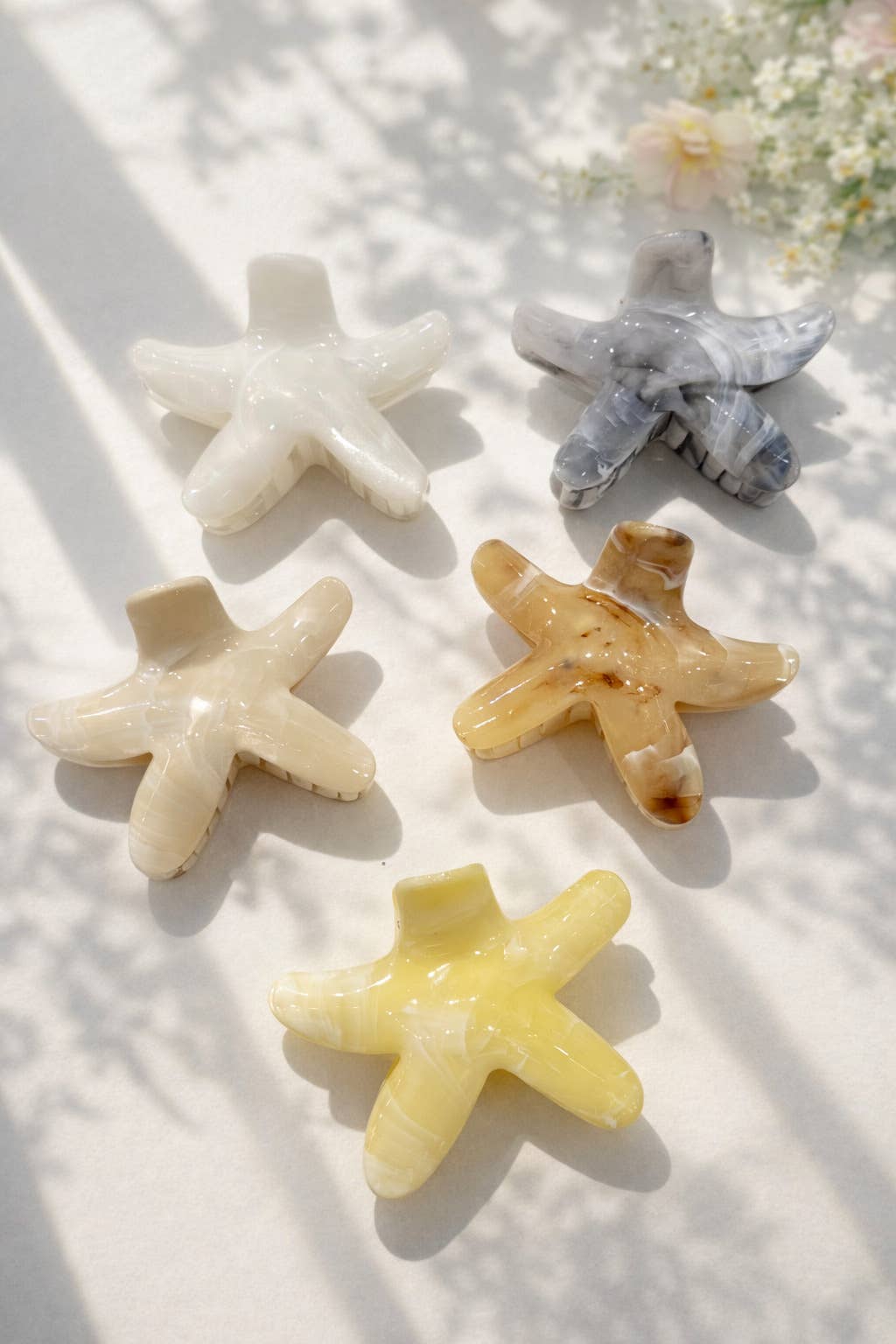 Marbled Starfish Hair Clip: Grey