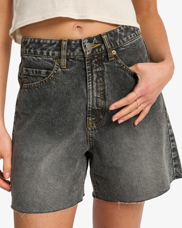 RILEY WALKSHORT